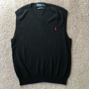 Men’s large black sweater vest